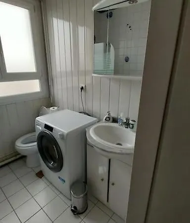 Appartement A 1Km De La Gare De Caen Et 9 Kms De La Plage Mondeville  Exterior photo